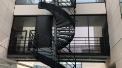 Escaliers / Plateforme métallique / Trappes - Image 6